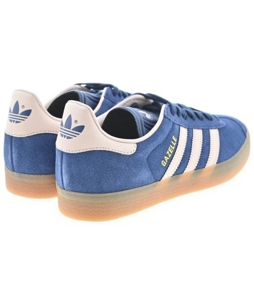 adidas รองเท้าผ้าใบ