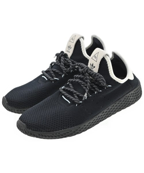 adidas รองเท้าผ้าใบ
