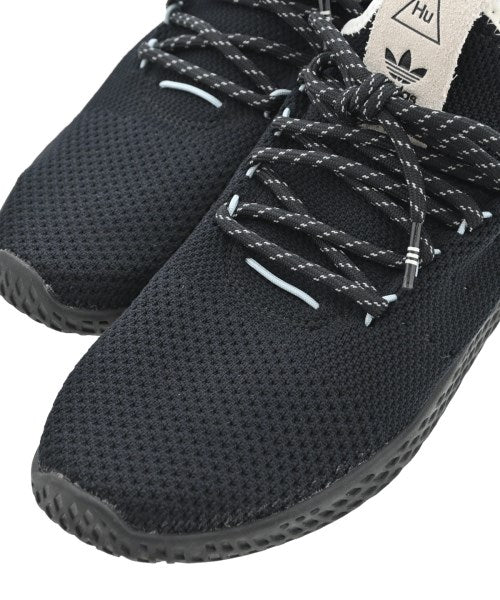 adidas รองเท้าผ้าใบ