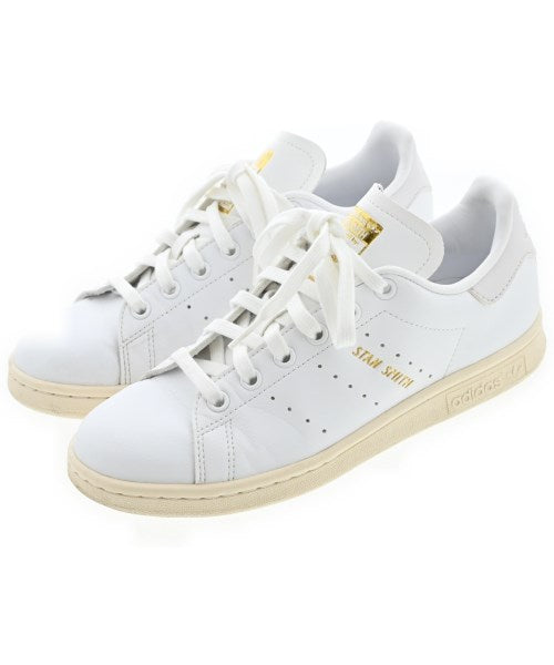 adidas รองเท้าผ้าใบ