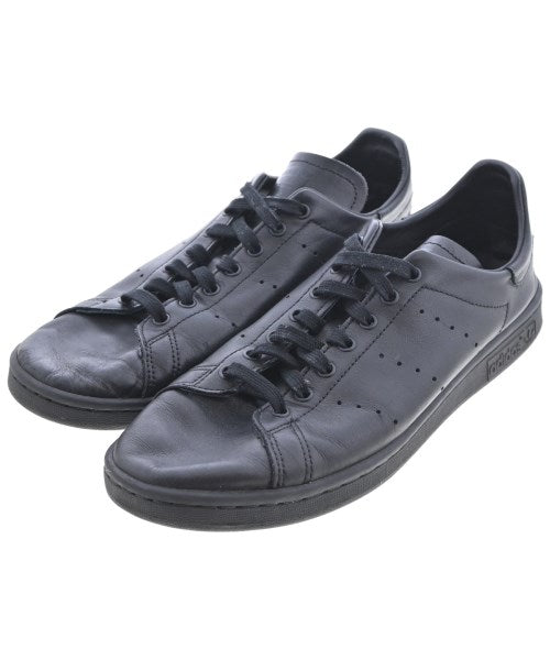 adidas รองเท้าผ้าใบ