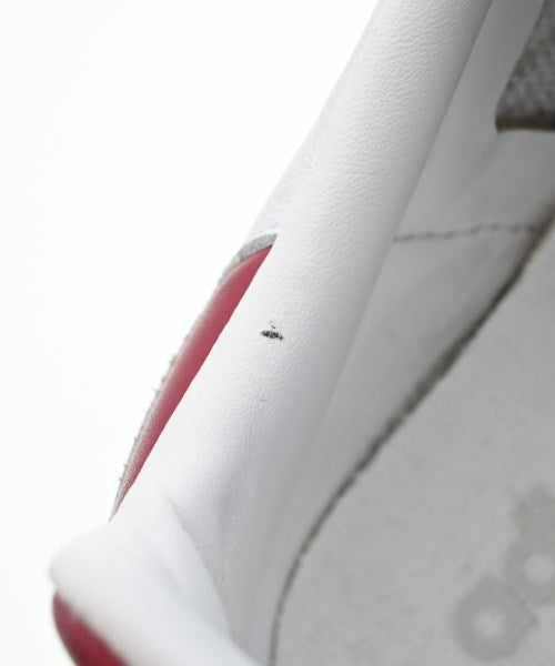 adidas รองเท้าผ้าใบ