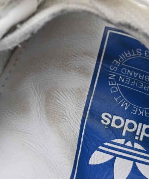 adidas รองเท้าผ้าใบ