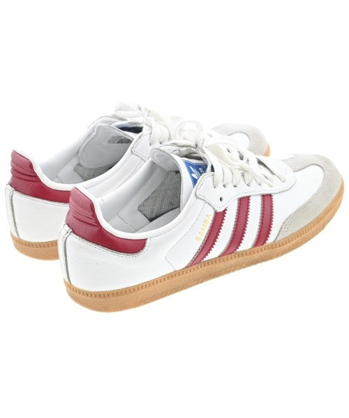 adidas รองเท้าผ้าใบ