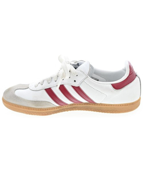 adidas รองเท้าผ้าใบ