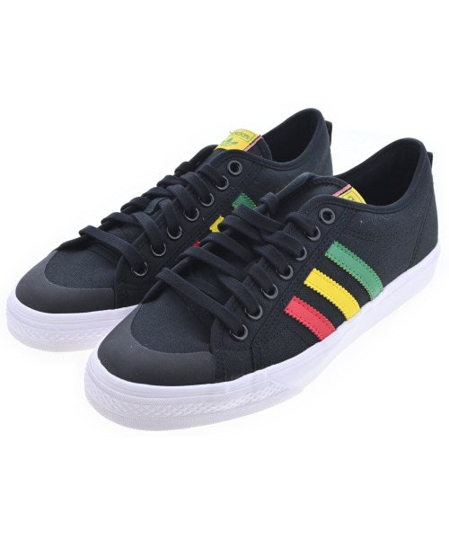 adidas รองเท้าผ้าใบ