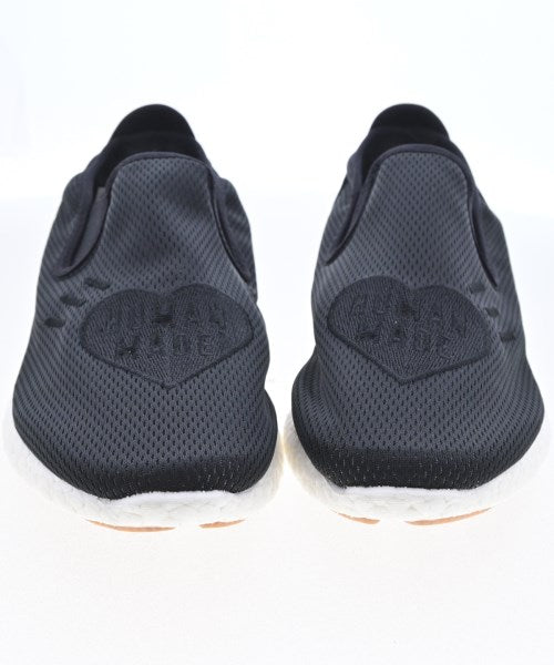 adidas รองเท้าผ้าใบ