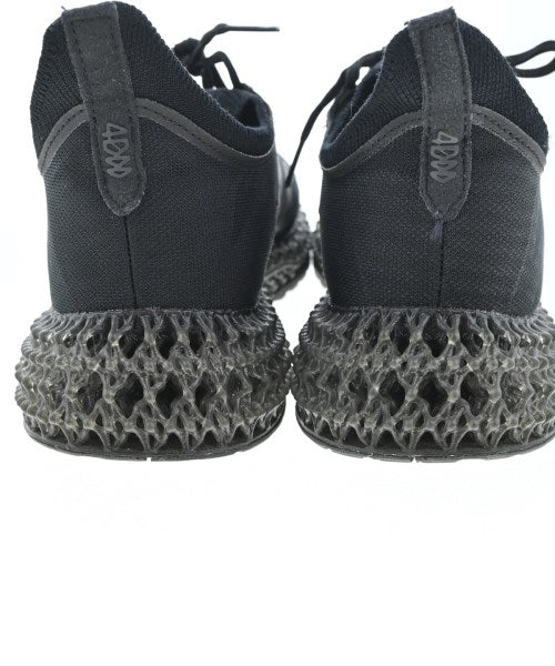 adidas รองเท้าผ้าใบ