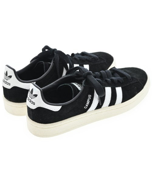 adidas รองเท้าผ้าใบ