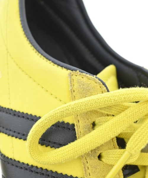 adidas รองเท้าผ้าใบ