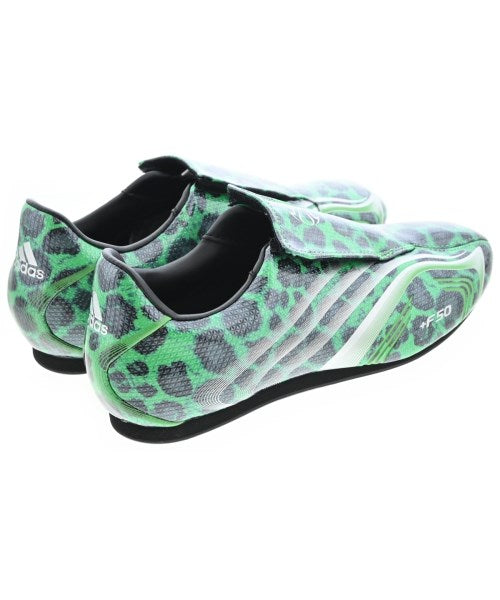 adidas รองเท้าผ้าใบ