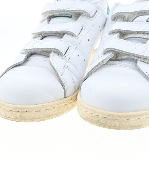 adidas รองเท้าผ้าใบ