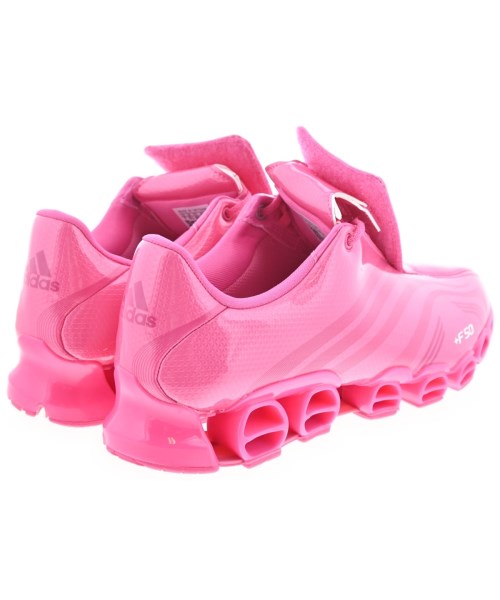 adidas รองเท้าผ้าใบ