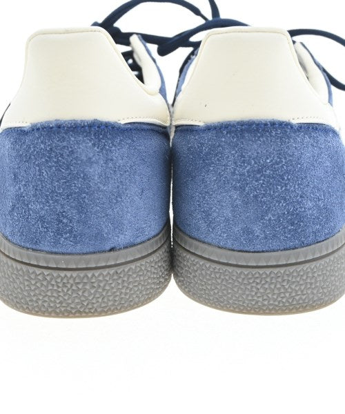 adidas รองเท้าผ้าใบ