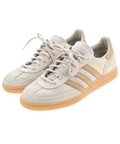 adidas รองเท้าผ้าใบ