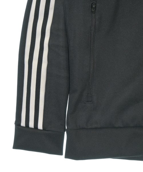 adidas เสื้อยืด/เสื้อท็อปส์
