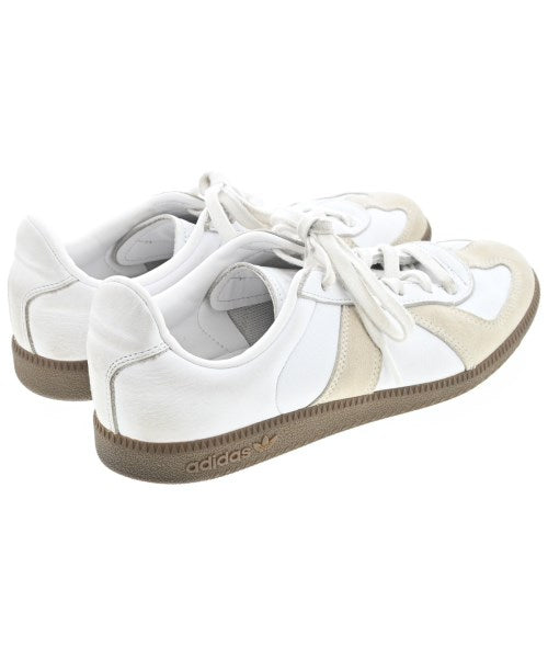 adidas รองเท้าผ้าใบ