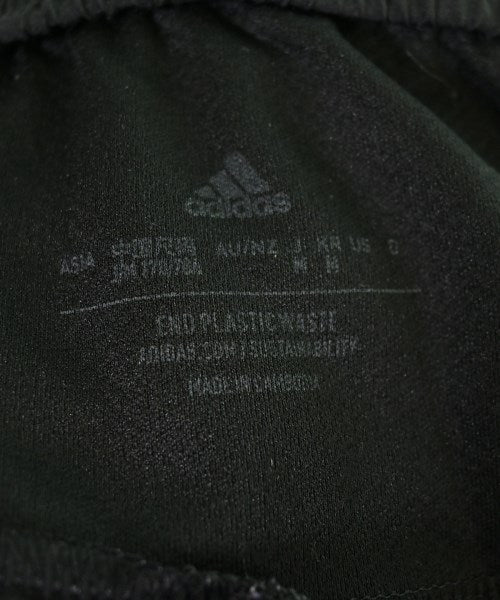 adidas กางเกงขาสั้น
