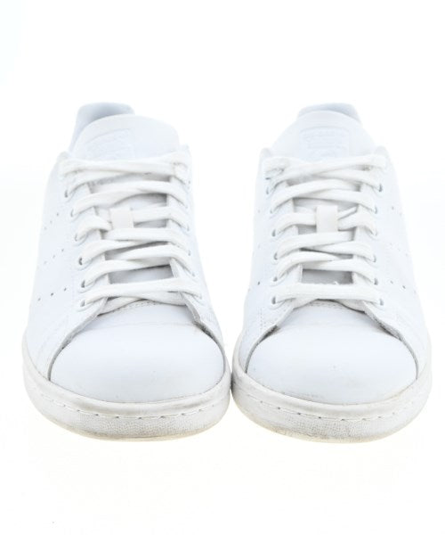 adidas รองเท้าผ้าใบ