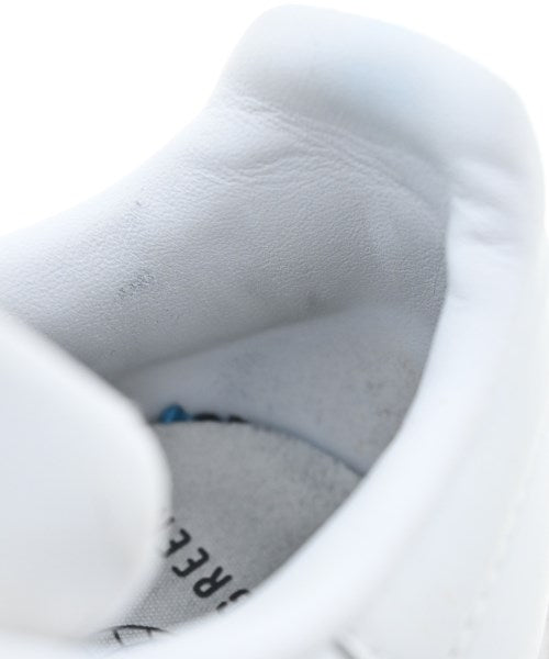 adidas รองเท้าผ้าใบ
