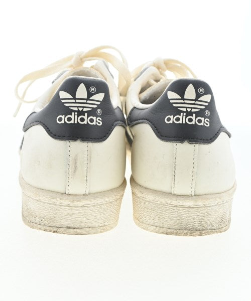 adidas รองเท้าผ้าใบ