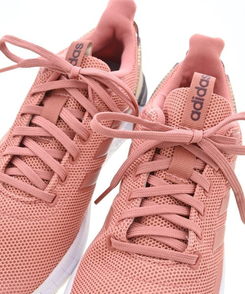 adidas รองเท้าผ้าใบ