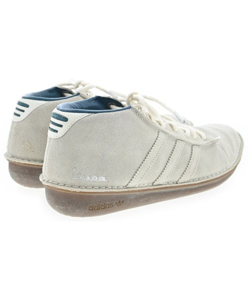 adidas รองเท้าผ้าใบ