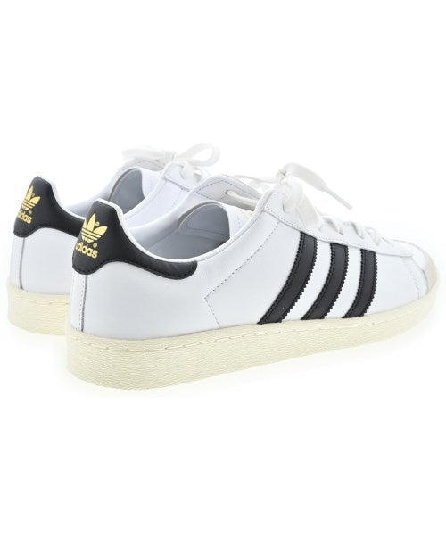 adidas รองเท้าผ้าใบ
