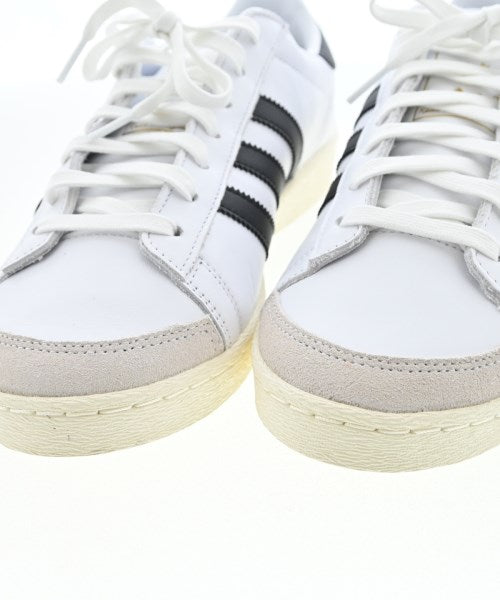 adidas รองเท้าผ้าใบ