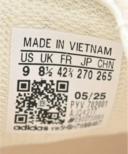adidas รองเท้าผ้าใบ