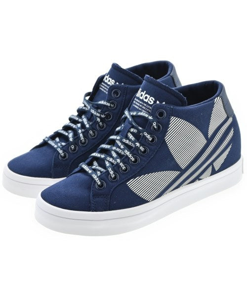 adidas รองเท้าผ้าใบ