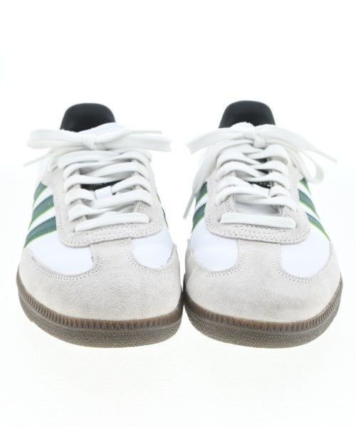 adidas รองเท้าผ้าใบ