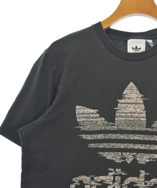adidas เสื้อยืด/เสื้อท็อปส์