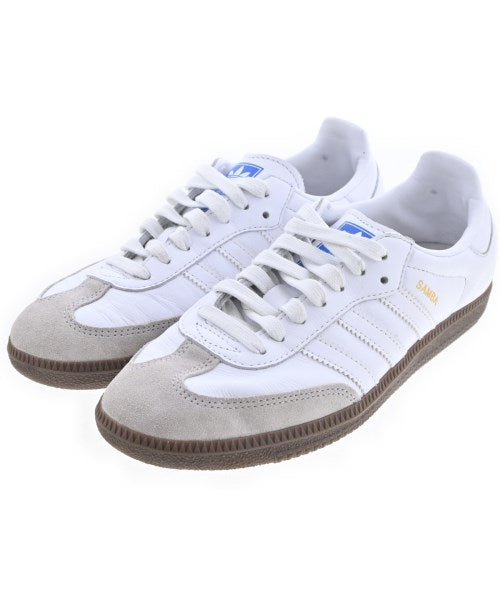 adidas รองเท้าผ้าใบ