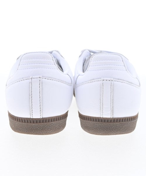 adidas รองเท้าผ้าใบ