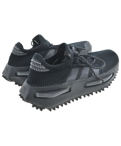 adidas รองเท้าผ้าใบ