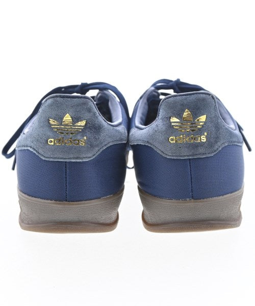 adidas รองเท้าผ้าใบ