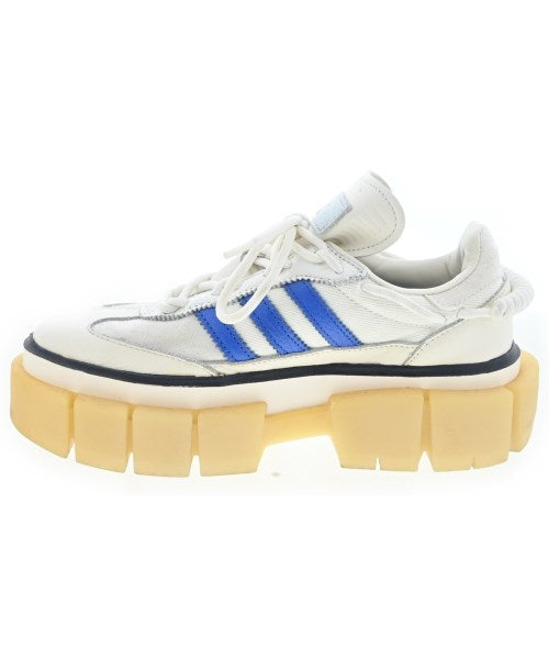 adidas รองเท้าผ้าใบ