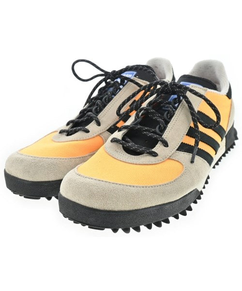 adidas รองเท้าผ้าใบ
