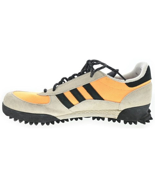 adidas รองเท้าผ้าใบ