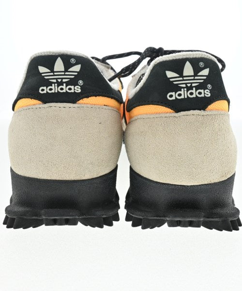 adidas รองเท้าผ้าใบ