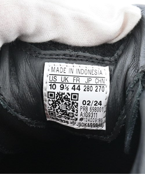 adidas รองเท้าผ้าใบ