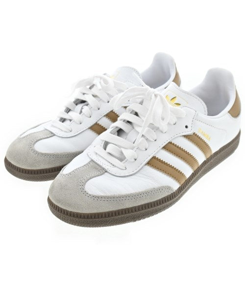 adidas รองเท้าผ้าใบ