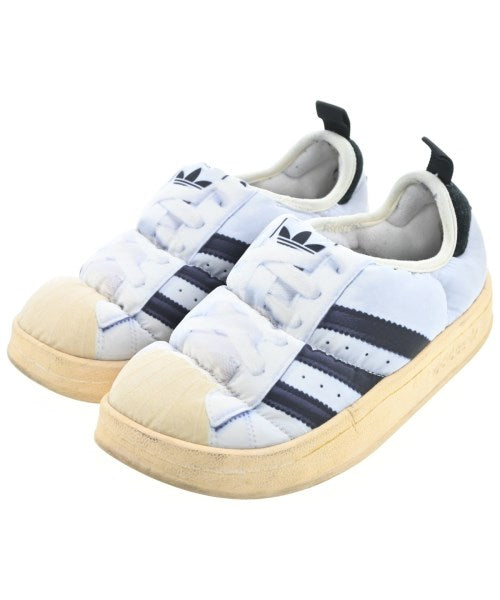 adidas รองเท้าผ้าใบ