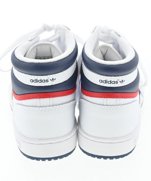 adidas รองเท้าผ้าใบ