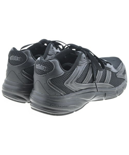 adidas รองเท้าผ้าใบ