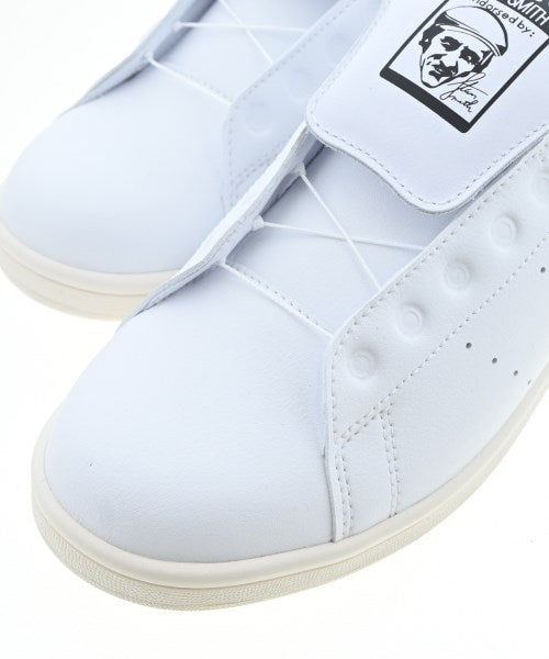 adidas รองเท้าผ้าใบ