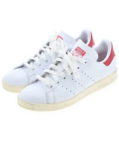 adidas รองเท้าผ้าใบ
