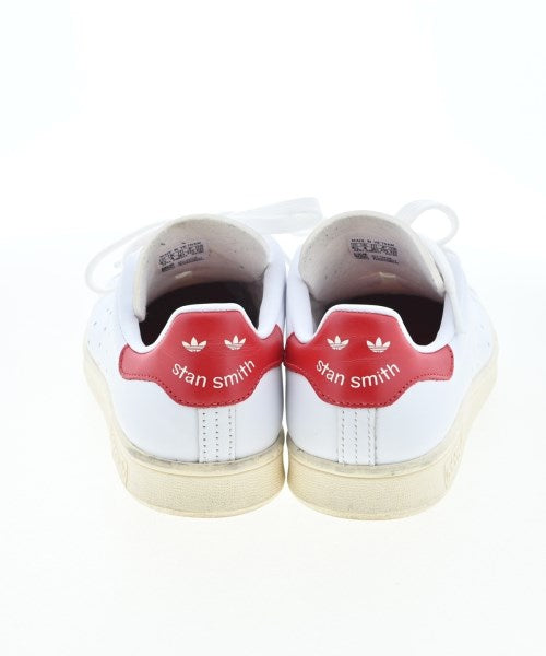 adidas รองเท้าผ้าใบ