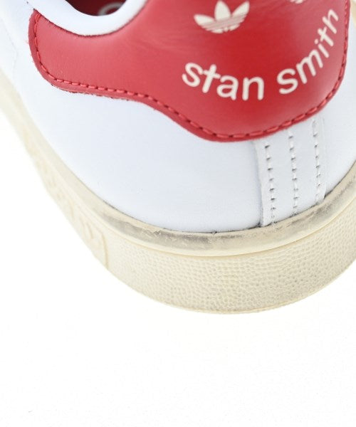 adidas รองเท้าผ้าใบ